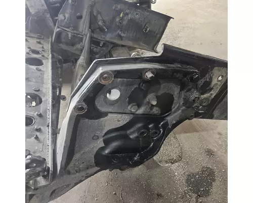 PETERBILT 579 FRAME, FRONT