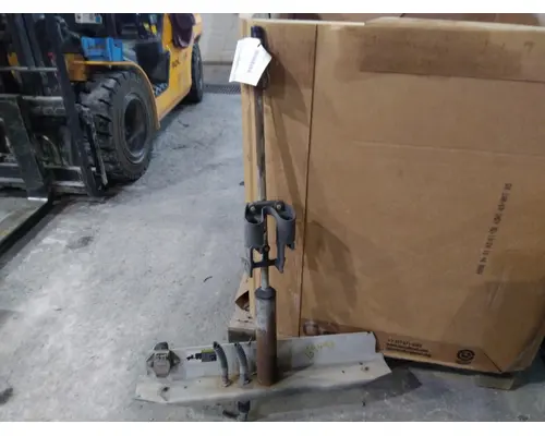 PETERBILT 579 FRAME BRACKET