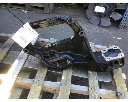 PETERBILT 579 FRAME HORN