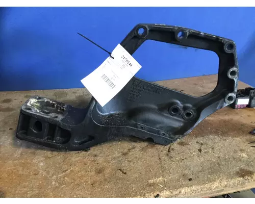 PETERBILT 579 FRAME HORN