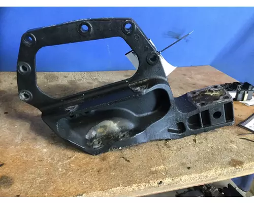 PETERBILT 579 FRAME HORN