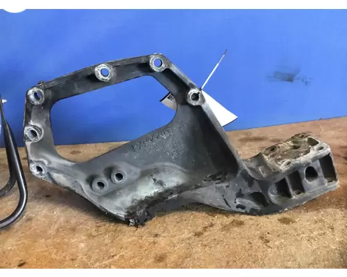 PETERBILT 579 FRAME HORN