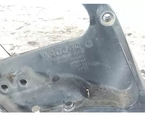 PETERBILT 579 FRAME HORN