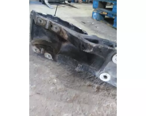 PETERBILT 579 FRAME HORN