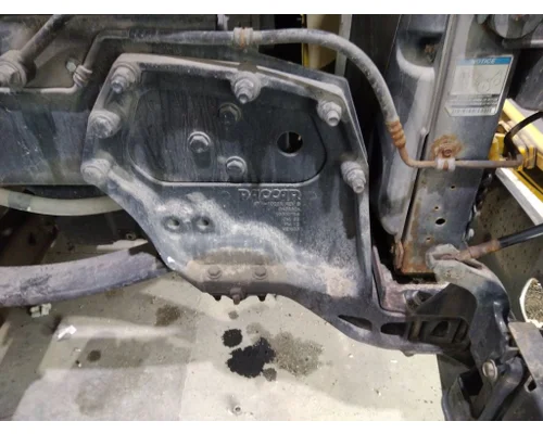 PETERBILT 579 FRAME HORN