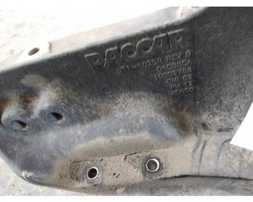 PETERBILT 579 FRAME HORN