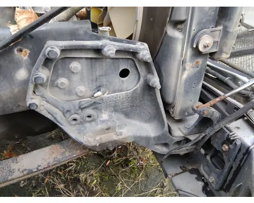 PETERBILT 579 FRAME HORN