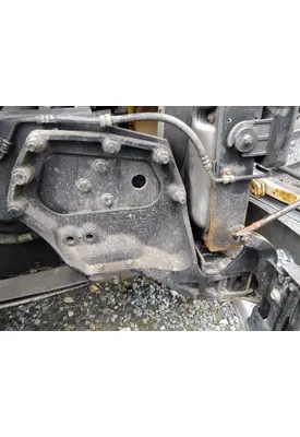 PETERBILT 579 FRAME HORN