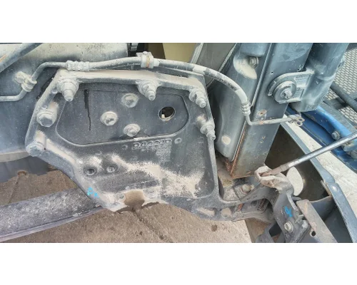 PETERBILT 579 FRAME HORN