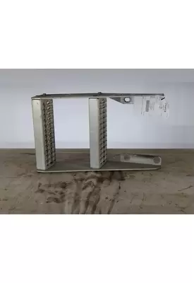 PETERBILT 579 FRAME STEP