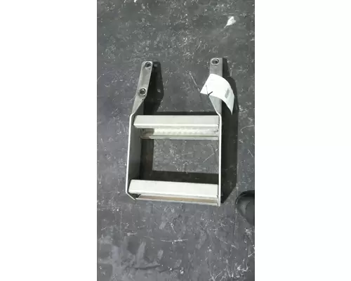 PETERBILT 579 FRAME STEP