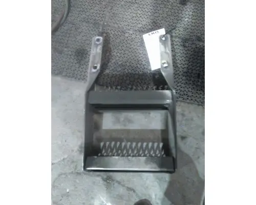 PETERBILT 579 FRAME STEP