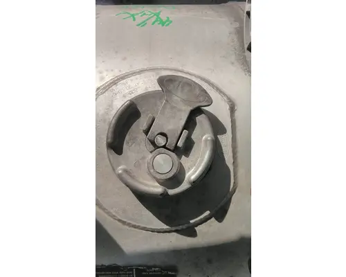 PETERBILT 579 FUEL FILLER NECKANTI-SIPHON