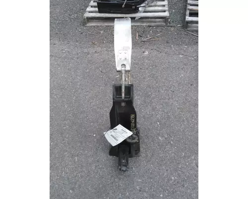 PETERBILT 579 FUEL TANK BRACKET