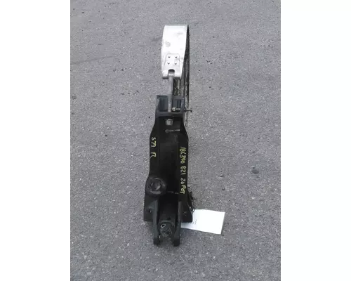 PETERBILT 579 FUEL TANK BRACKET