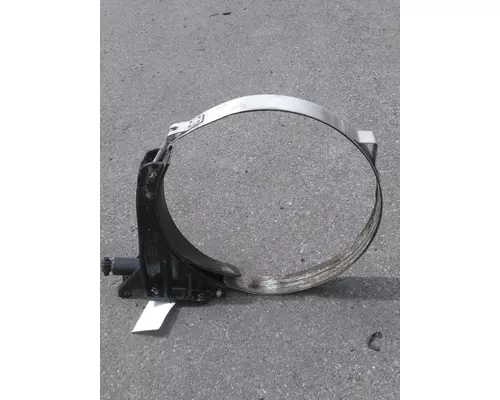 PETERBILT 579 FUEL TANK BRACKET