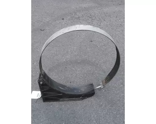 PETERBILT 579 FUEL TANK BRACKET