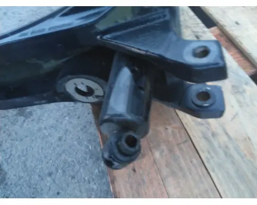 PETERBILT 579 FUEL TANK BRACKET