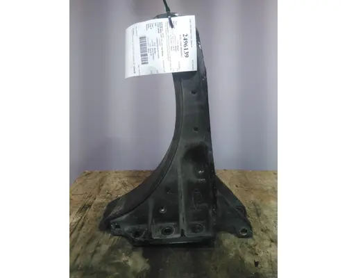 PETERBILT 579 FUEL TANK BRACKET