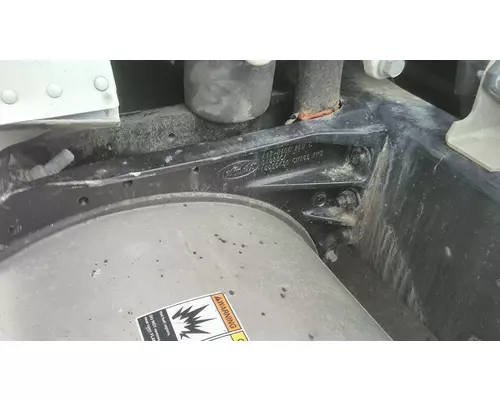 PETERBILT 579 FUEL TANK BRACKET