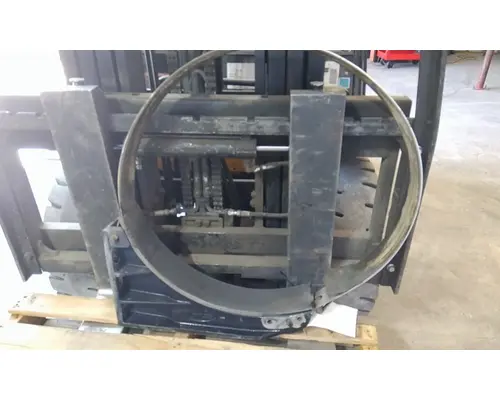 PETERBILT 579 FUEL TANK STRAP