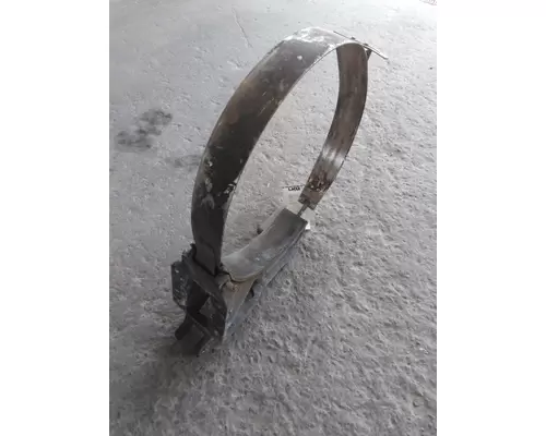 PETERBILT 579 FUEL TANK STRAP