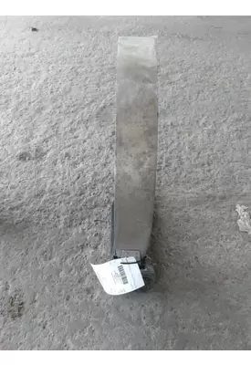 PETERBILT 579 FUEL TANK STRAP