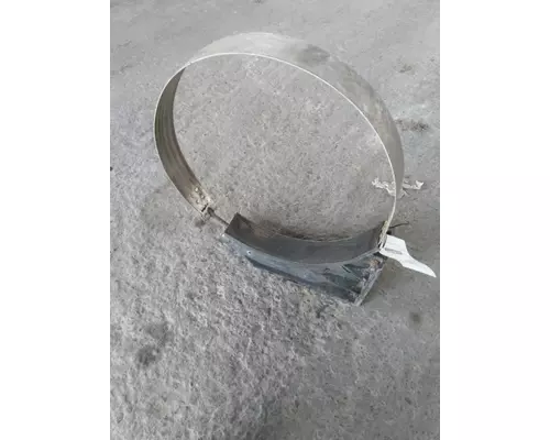 PETERBILT 579 FUEL TANK STRAP