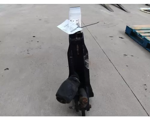 PETERBILT 579 FUEL TANK STRAP