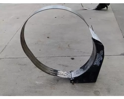 PETERBILT 579 FUEL TANK STRAP