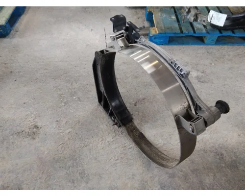 PETERBILT 579 FUEL TANK STRAP
