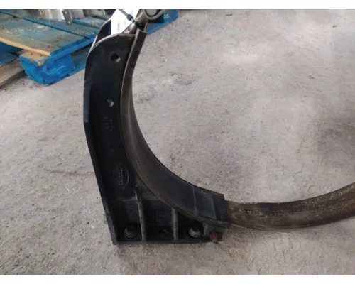 PETERBILT 579 FUEL TANK STRAP