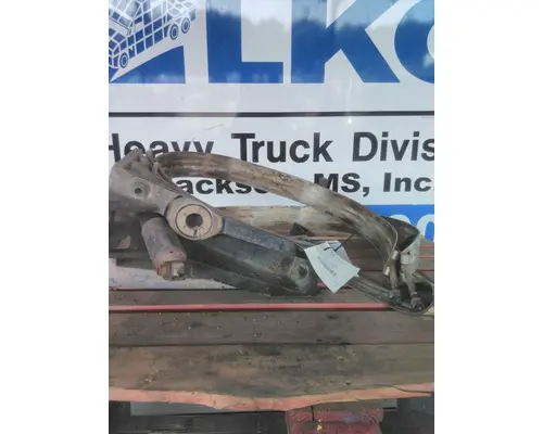 PETERBILT 579 FUEL TANK STRAP