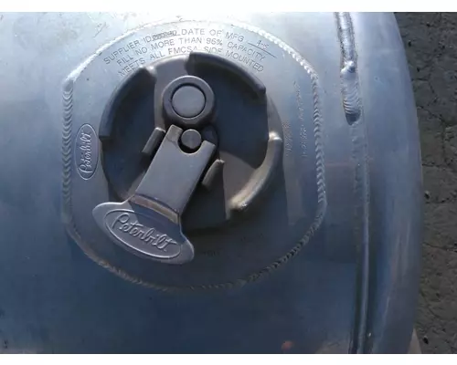 PETERBILT 579 FUEL TANK