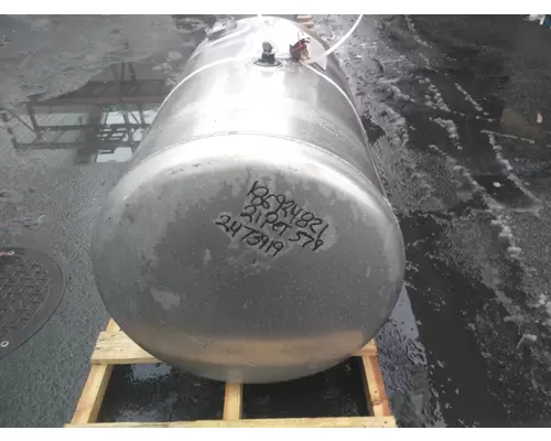 PETERBILT 579 FUEL TANK