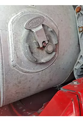 PETERBILT 579 FUEL TANK