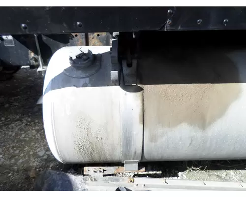 PETERBILT 579 FUEL TANK