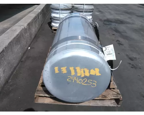 PETERBILT 579 FUEL TANK