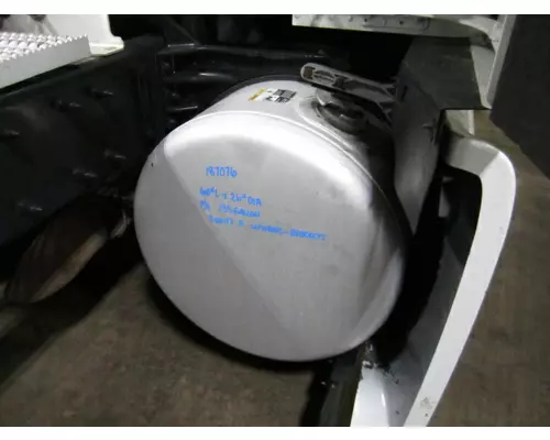 PETERBILT 579 FUEL TANK