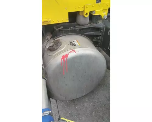 PETERBILT 579 FUEL TANK