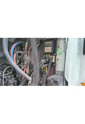 PETERBILT 579 FUSE BOX