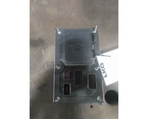 PETERBILT 579 FUSE BOX