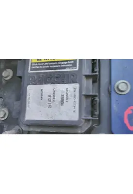 PETERBILT 579 FUSE BOX