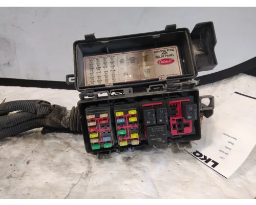 PETERBILT 579 FUSE BOX