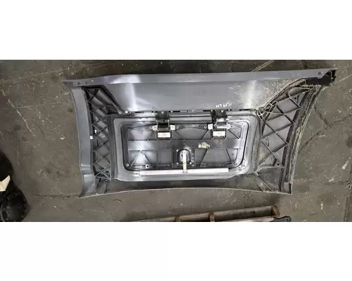PETERBILT 579 Fairing, Side