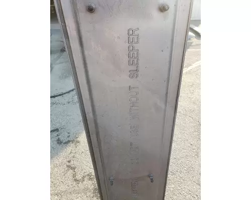 PETERBILT 579 Fairing, Side