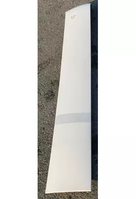 PETERBILT 579 Fairing, Side