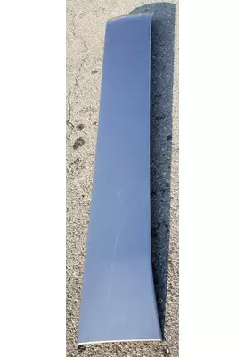 PETERBILT 579 Fairing, Side