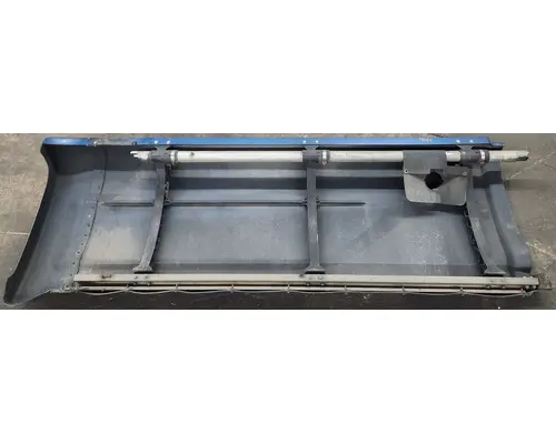 PETERBILT 579 Fairing, Side