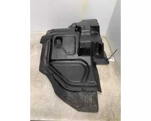 PETERBILT 579 Fender Extension